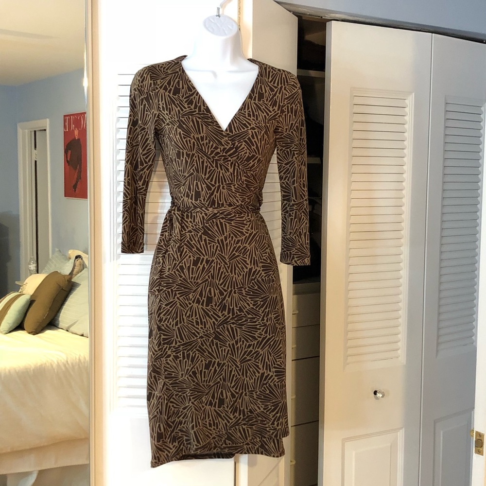 BCBGMaxAzria Brown Patterned Dress
